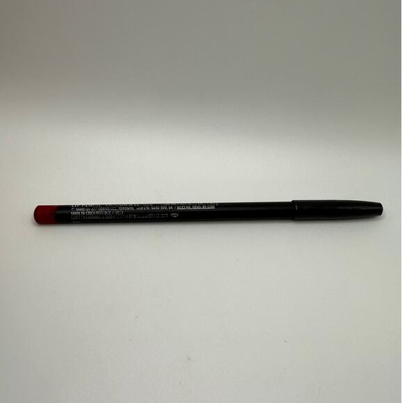 MAC Lip Pencil Crayon à Lèvres Chili Rimmed 0.05oz/1.45g - Picture 4 of 5